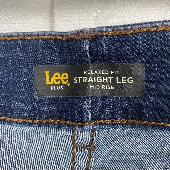 Lee Relaxed Fit Straight Leg Mid Rise Jeans Sz.24W Petite NWT - Picture 5 of 11